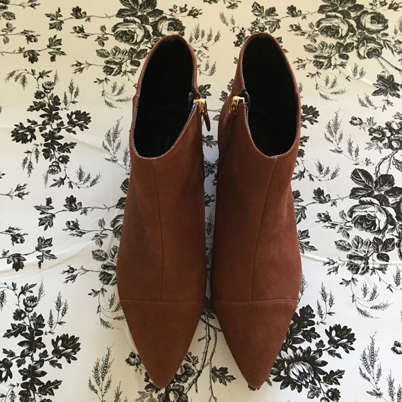 Ava & Aiden Brown Suede Boots Size 5.5M - Picture 3 of 8